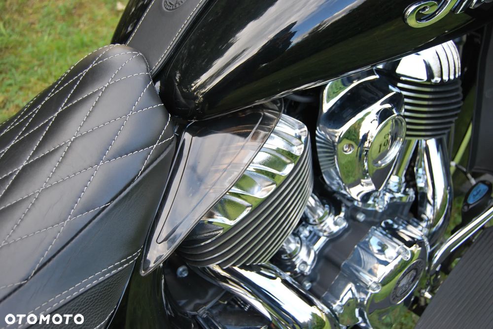 Indian Roadmaster - 25