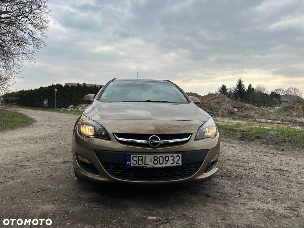 Opel Astra - 16