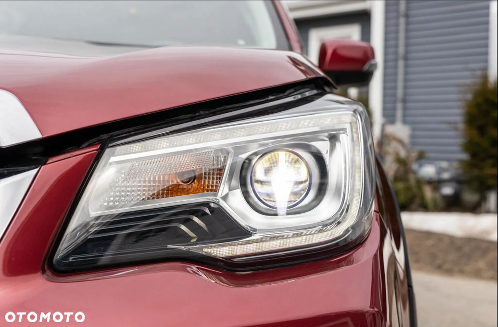 Subaru Forester 2.0 XT Platinum Lineartronic - 8