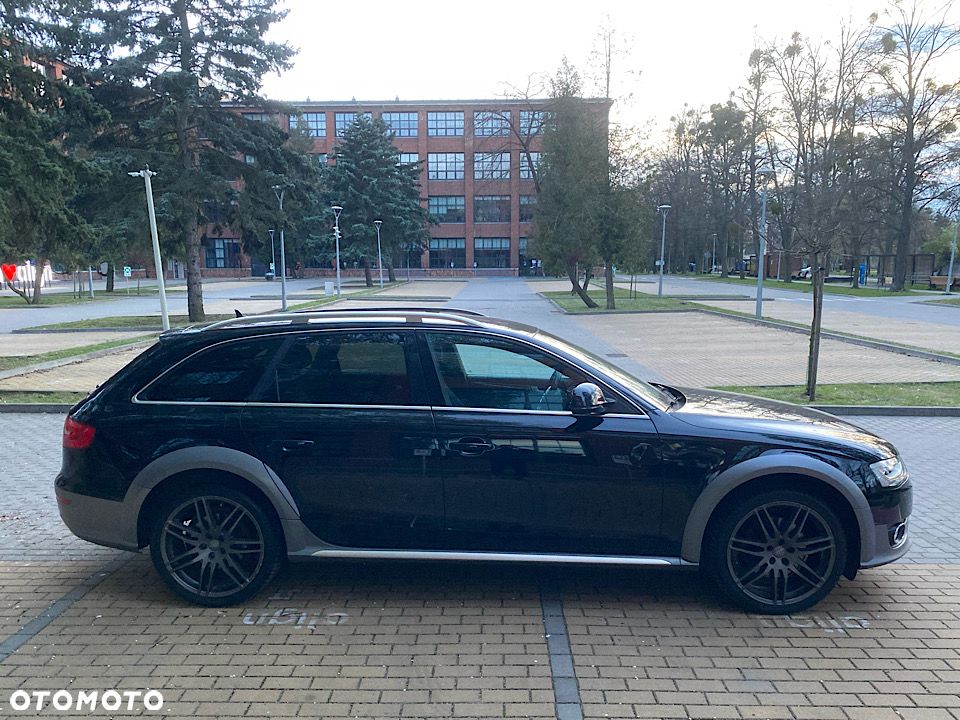 Audi A4 Allroad - 20