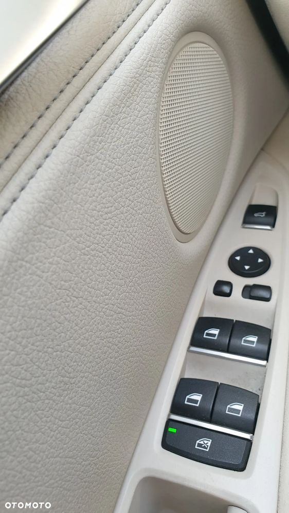 BMW X5 xDrive25d - 39