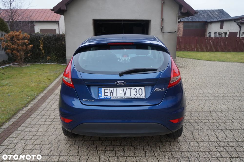 Ford Fiesta - 5