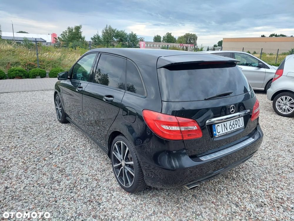 Mercedes-Benz Klasa B 200 CDI (BlueEFFICIENCY) 7G-DCT - 4