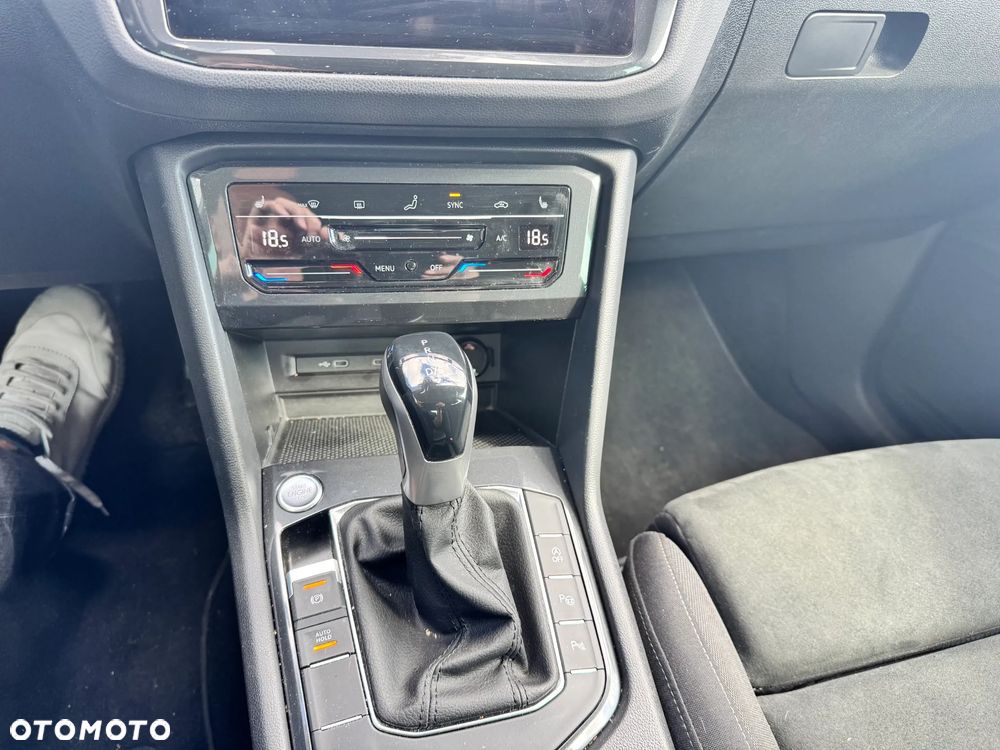 Volkswagen Tiguan 1.5 TSI EVO Elegance DSG - 14