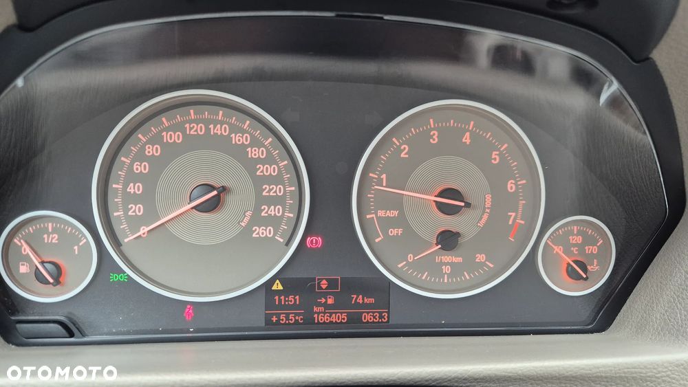 BMW Seria 3 320i - 15