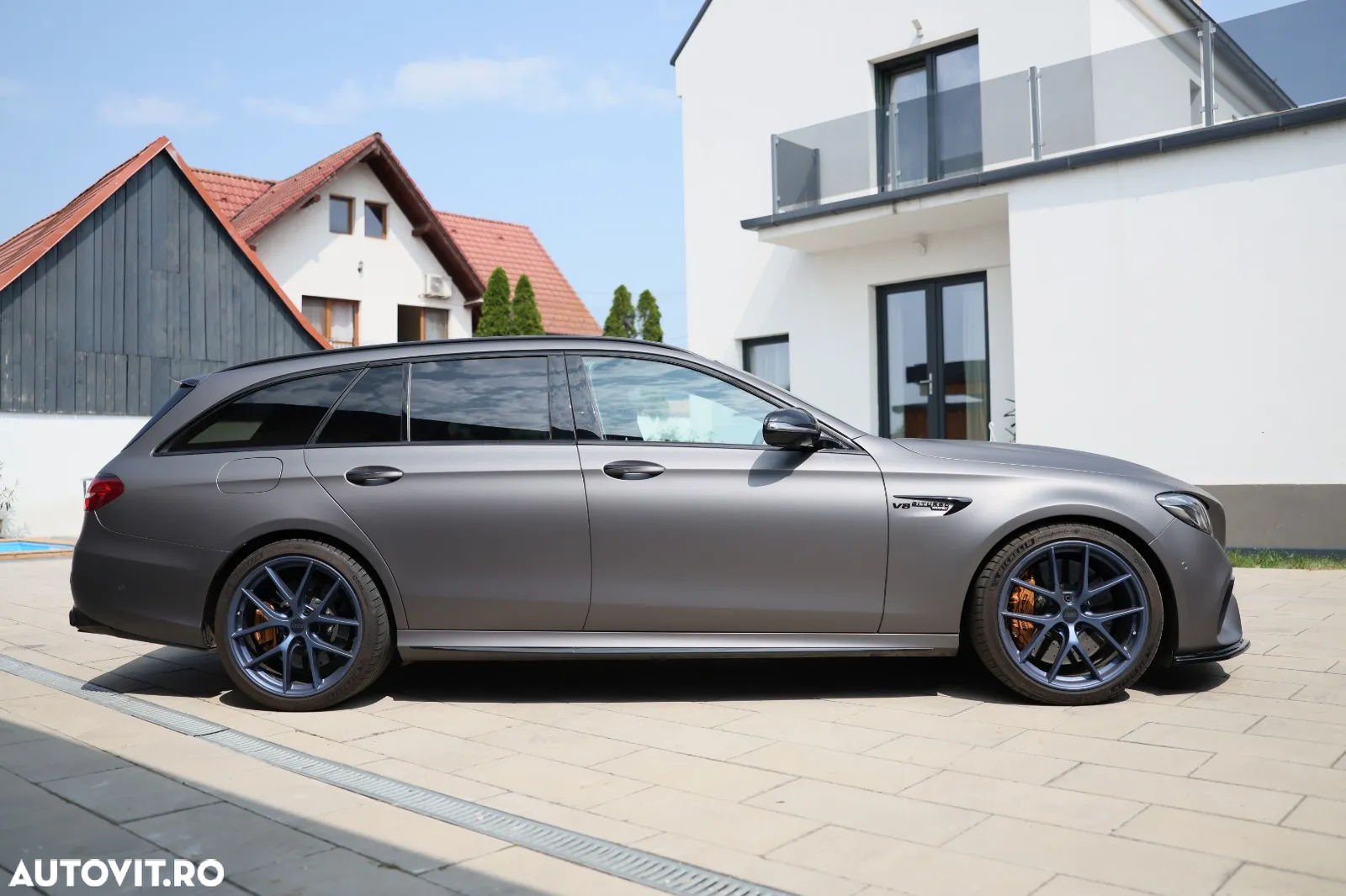 Mercedes-Benz E AMG 63 S 4Matic+ T 9G-TRONIC - 3