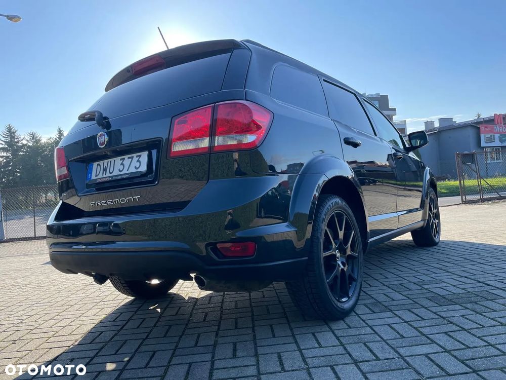 Fiat Freemont 2.0 Multijet Black Code AWD - 10