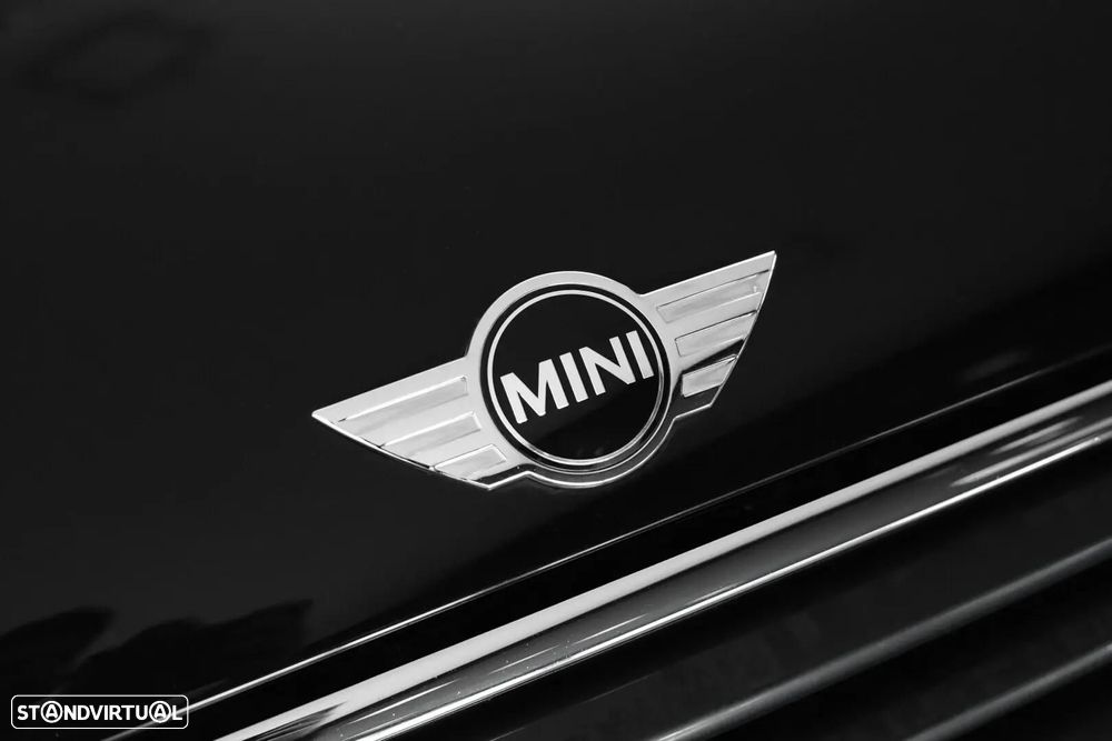MINI 3 Portas One D - 10