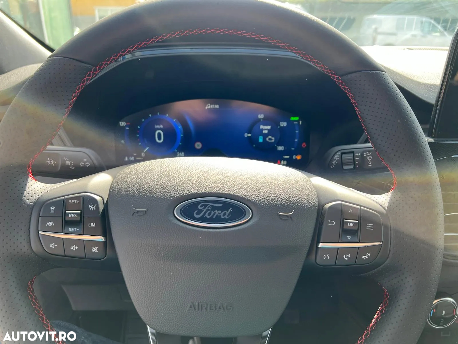 Ford Kuga 2.5 Duratec FHEV AWD ST Line X - 10