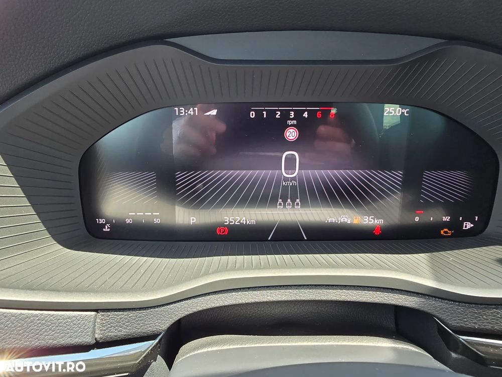 SKODA Karoq 2025 — imagine 17