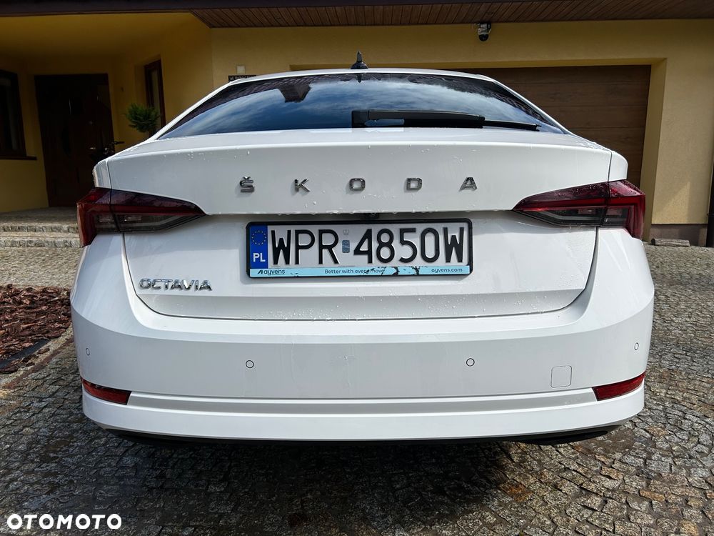Skoda Octavia 2.0 TDI Ambition - 8