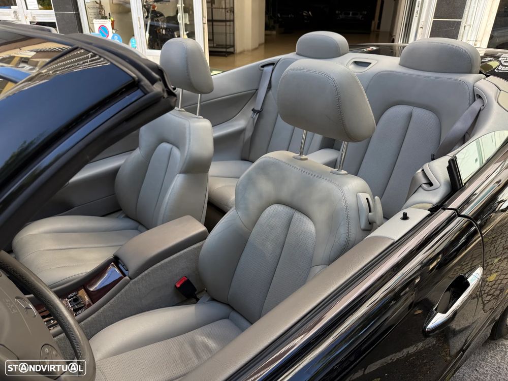Mercedes-Benz CLK 320 Elegance - 23
