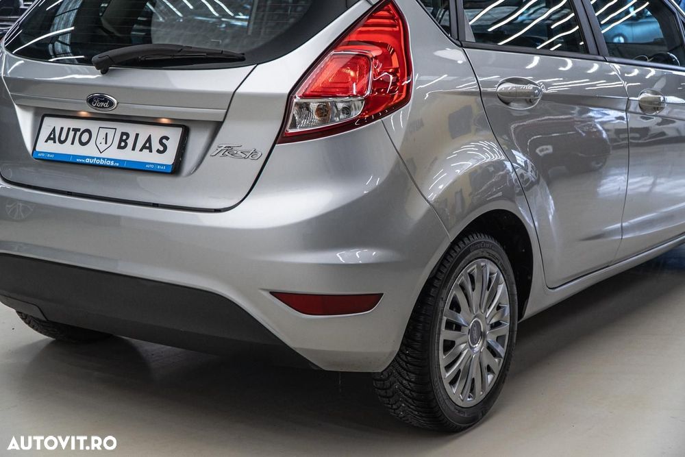 Ford Fiesta 1.0 Trend - 35