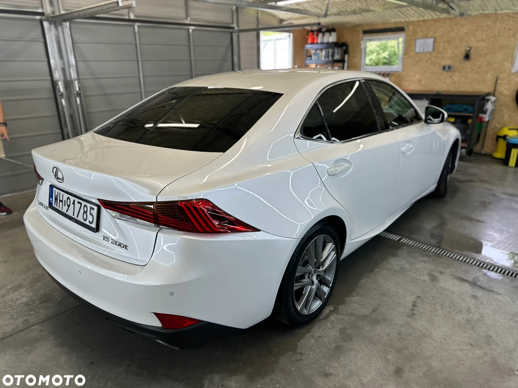 Lexus IS 200t / 300 Elegance - 17