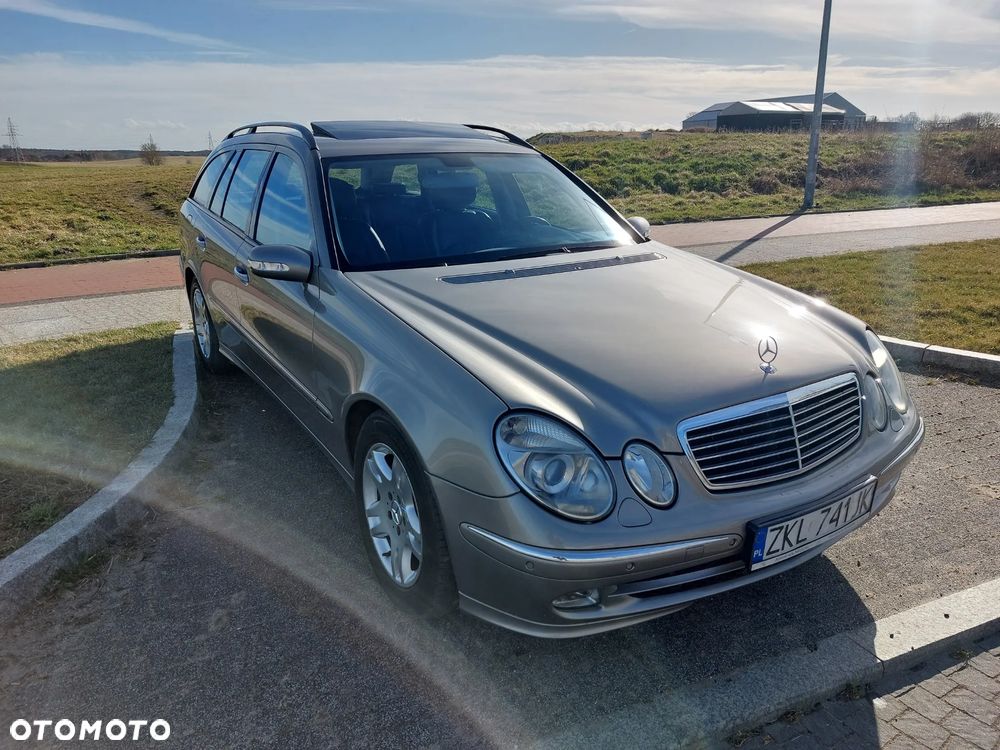 Mercedes-Benz Klasa E 320 CDI T Avantgarde - 3