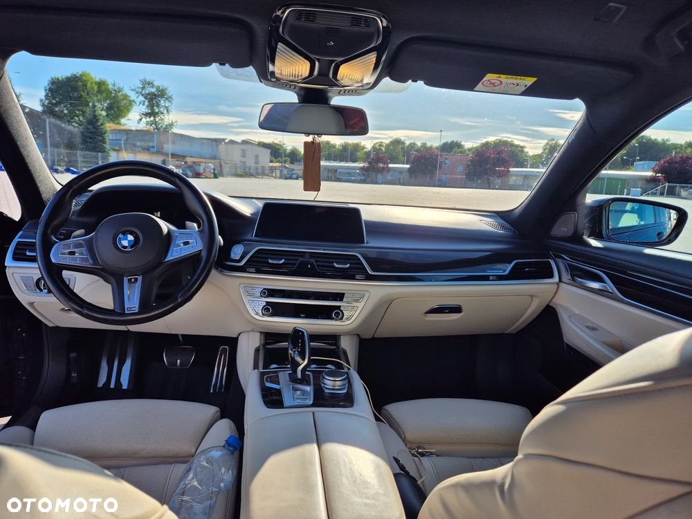 BMW Seria 7 750d xDrive sport - 15