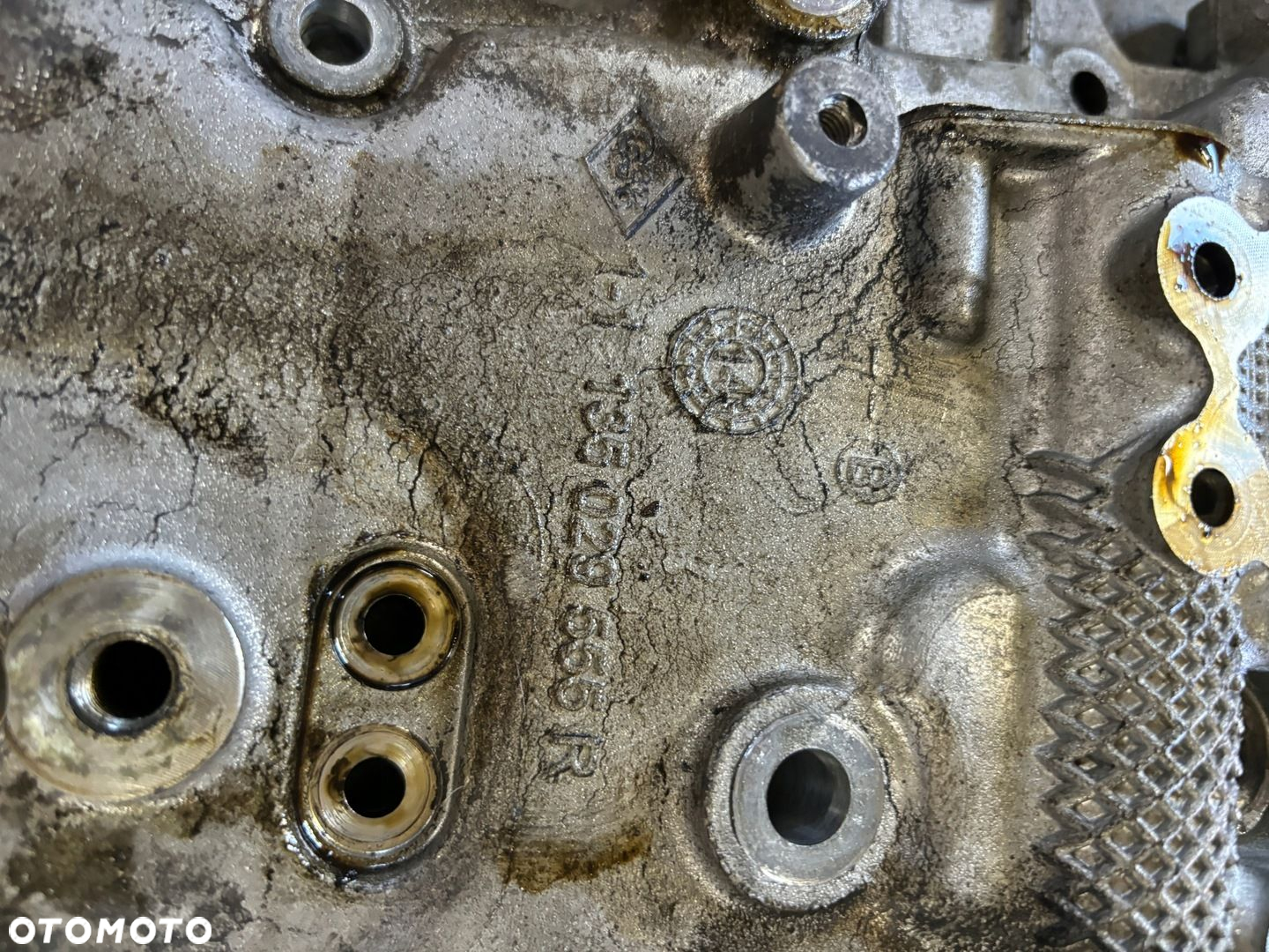 Nissan Qashqai II J11 1.2DIG-T POKRYWA OBUDOWA ROZRZĄDU 135029555R - 2