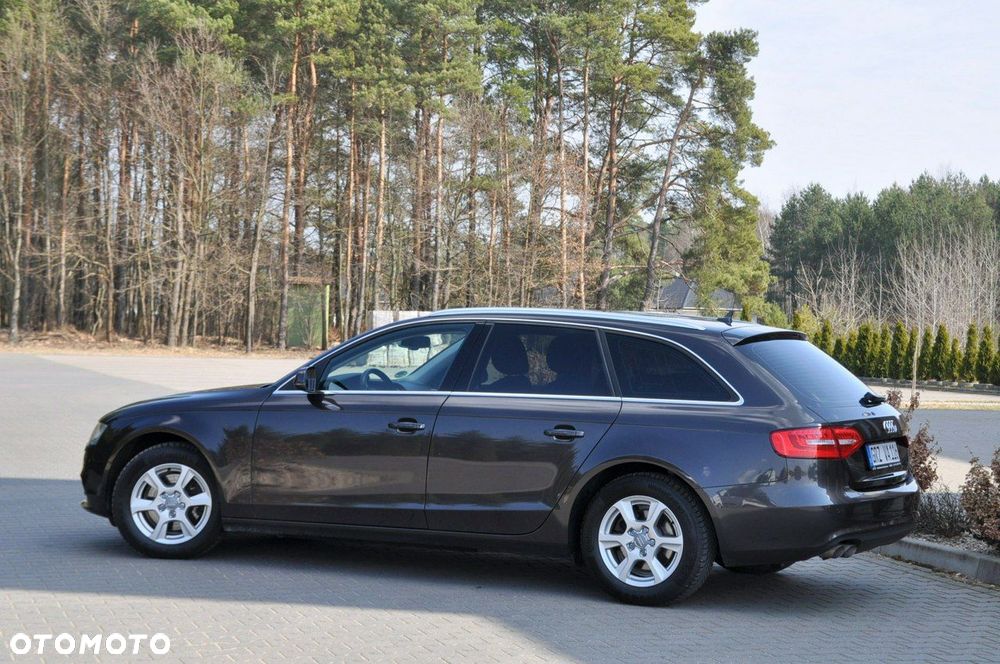 Audi A4 Avant - 13