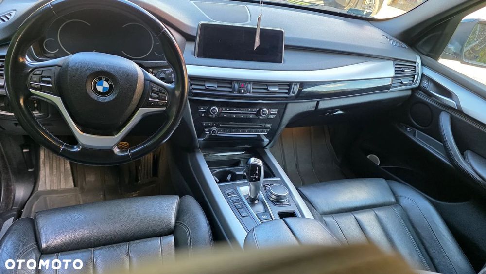 BMW X5 - 22