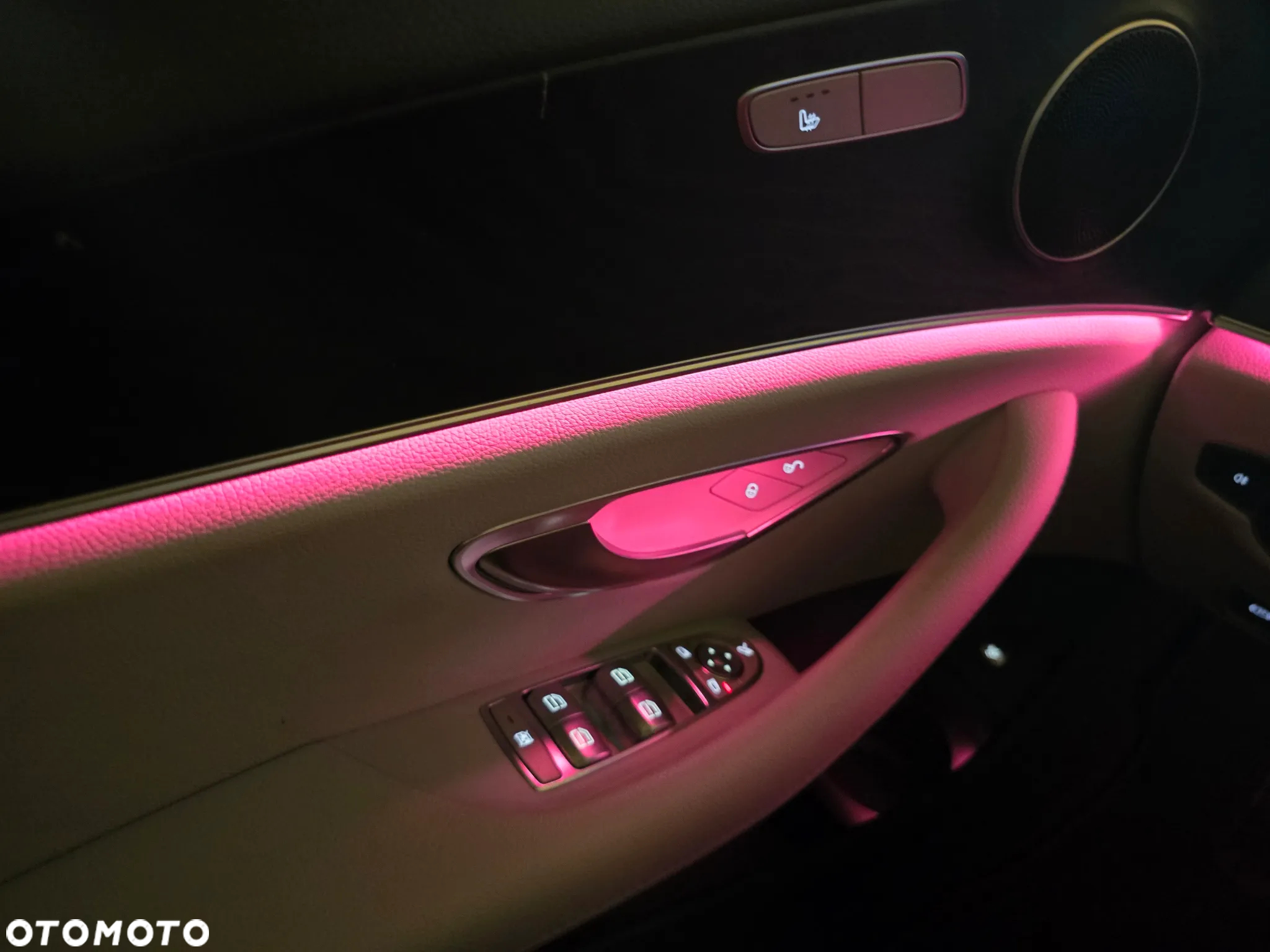 Mercedes-Benz Klasa E 300 de AMG/Avantgarde - 20