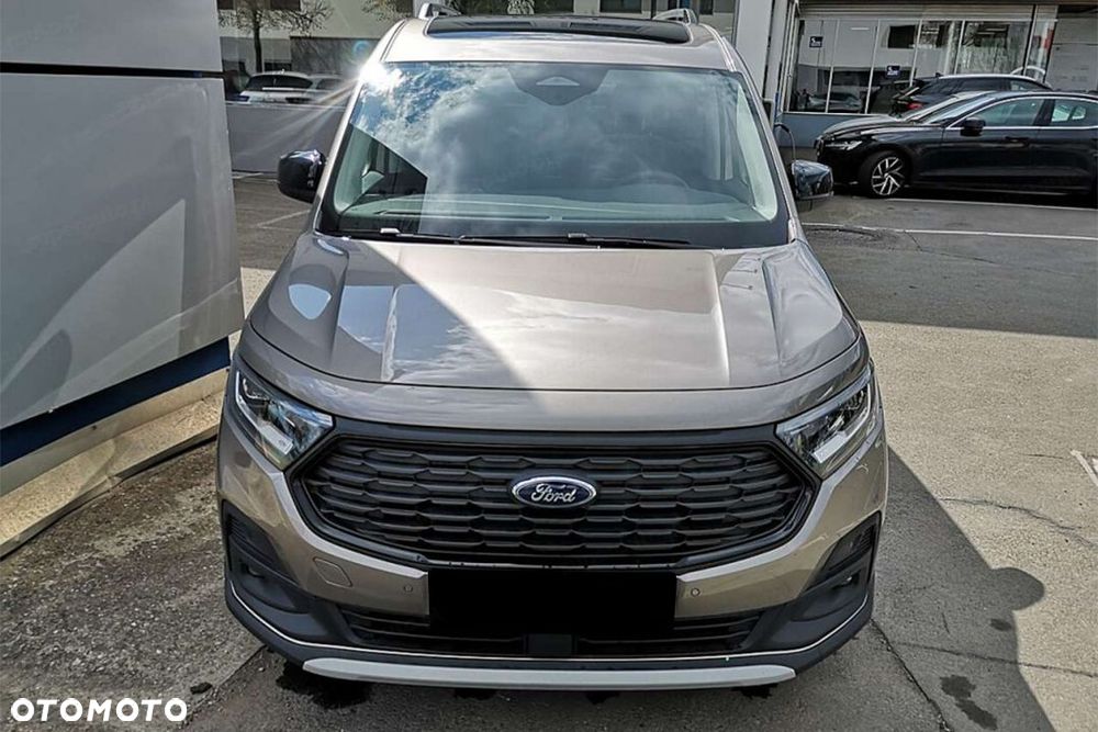 Ford Tourneo Connect - 3