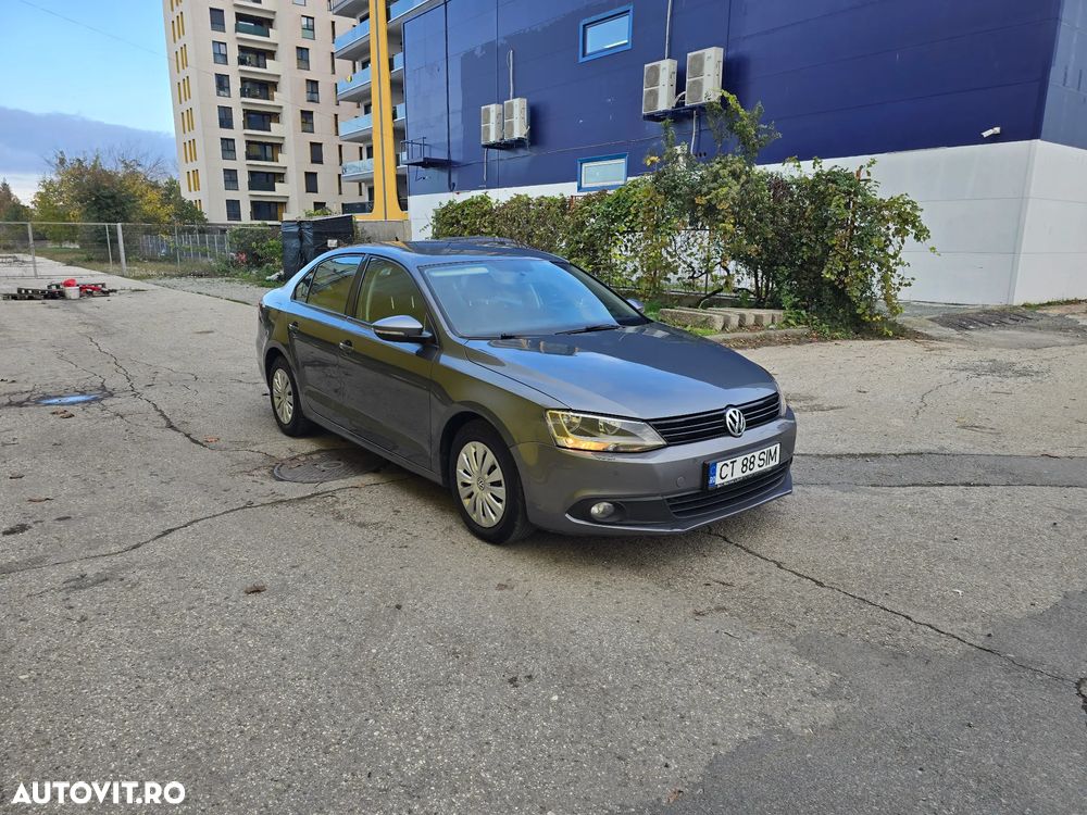 Volkswagen Jetta 1.2 TSI Comfortline - 3