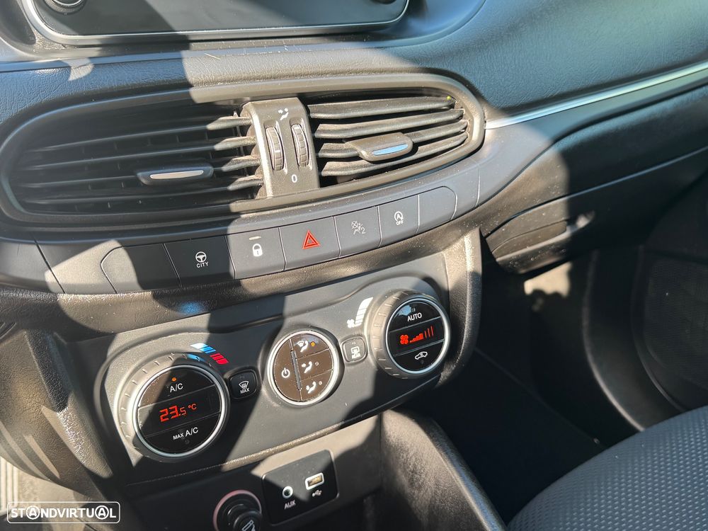 Fiat Tipo 1.3 M-Jet Lounge - 23