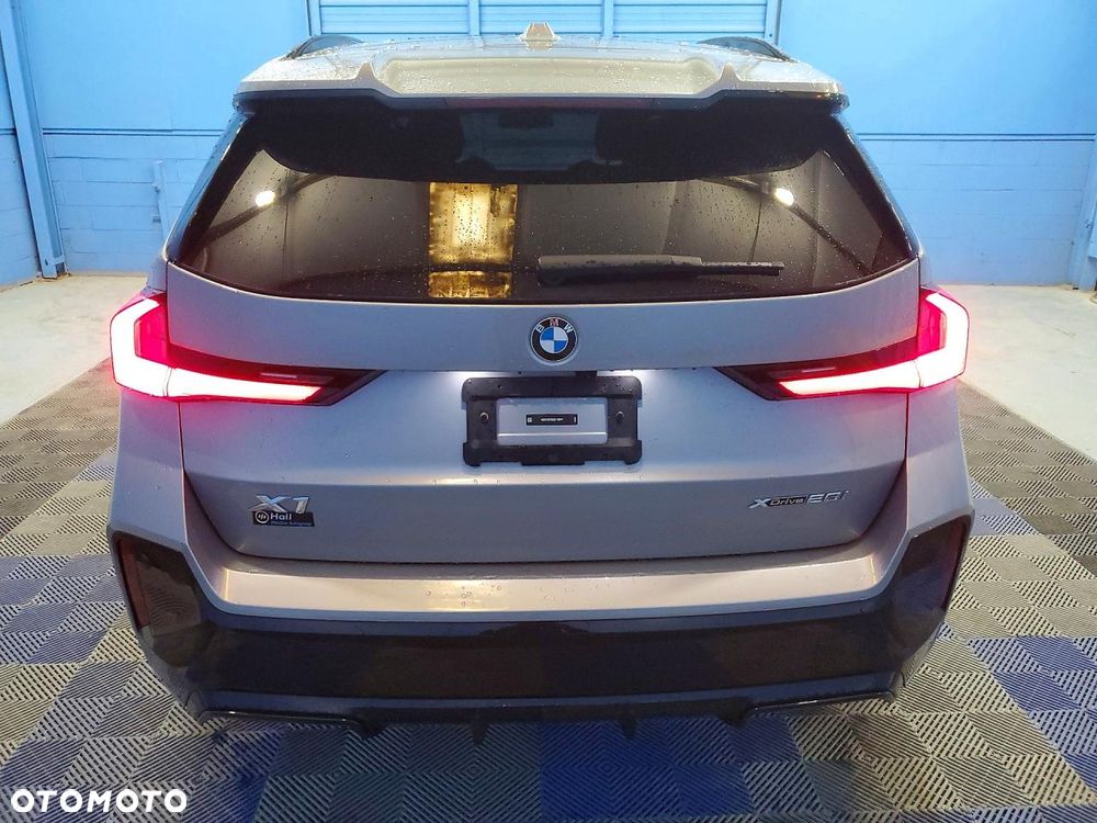 BMW X1 2024 photo 5