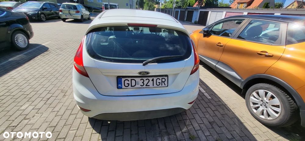 Ford Fiesta 1.4 TDCI Connection - 2