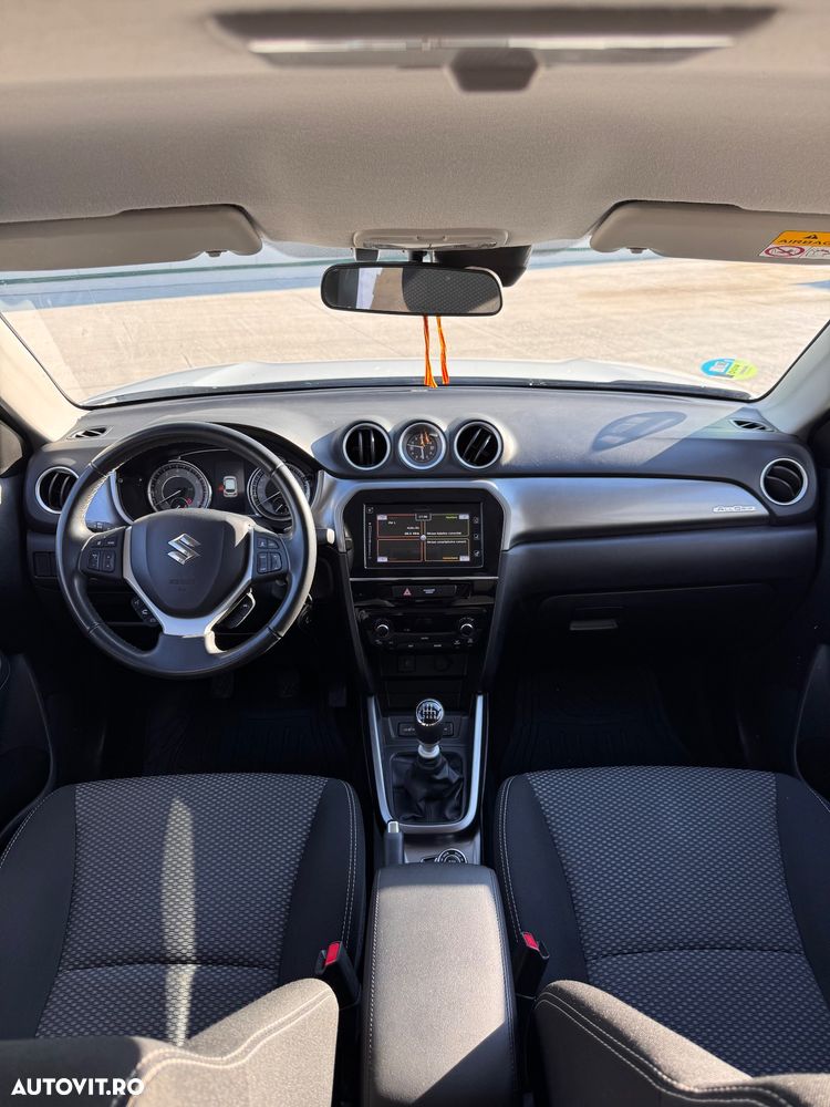 Suzuki Vitara - 10