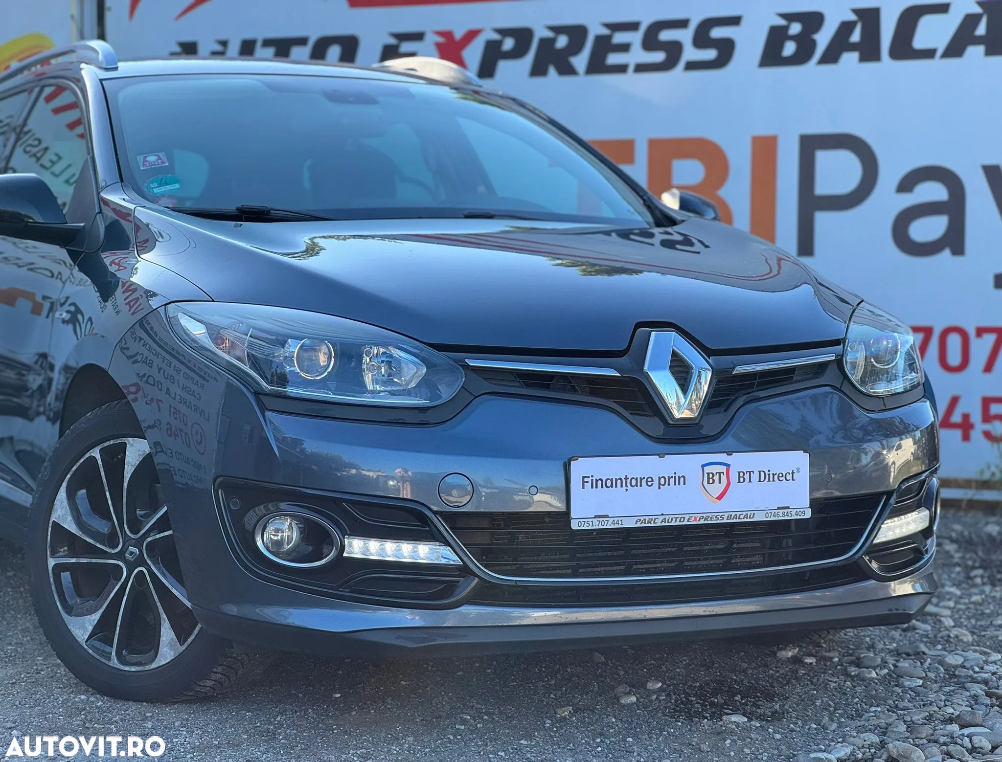 Renault Megane ENERGY dCi 130 BOSE EDITION - 14