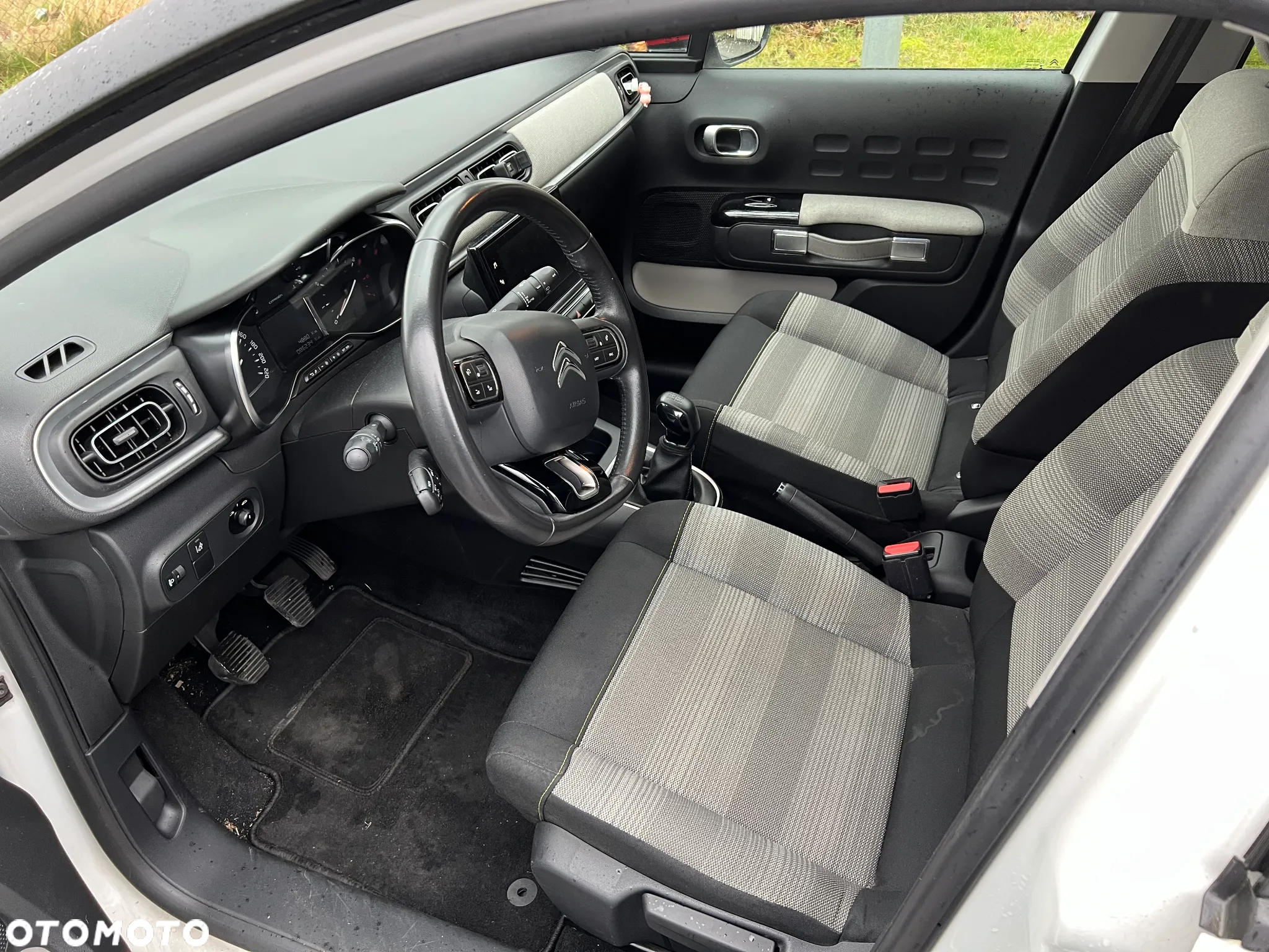 Citroën C3 1.2 PureTech Shine - 7