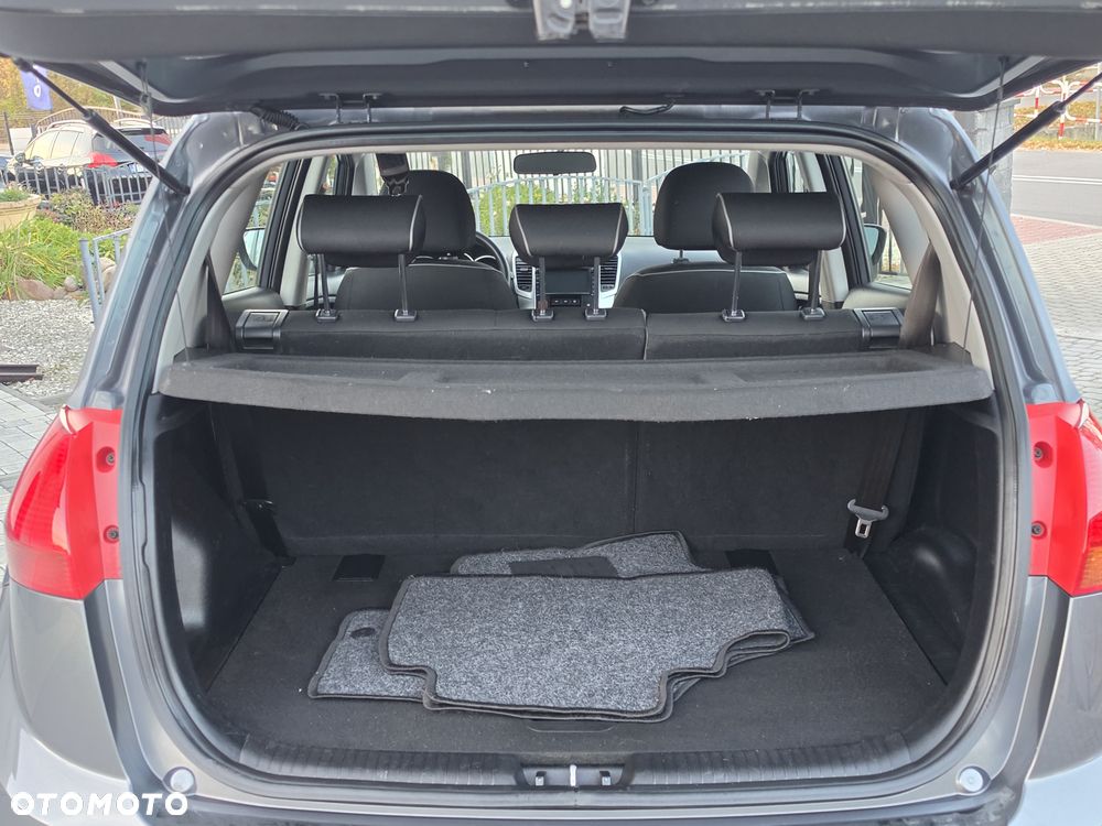 Kia Venga 1.4 CVVT Titanium Collection - 17