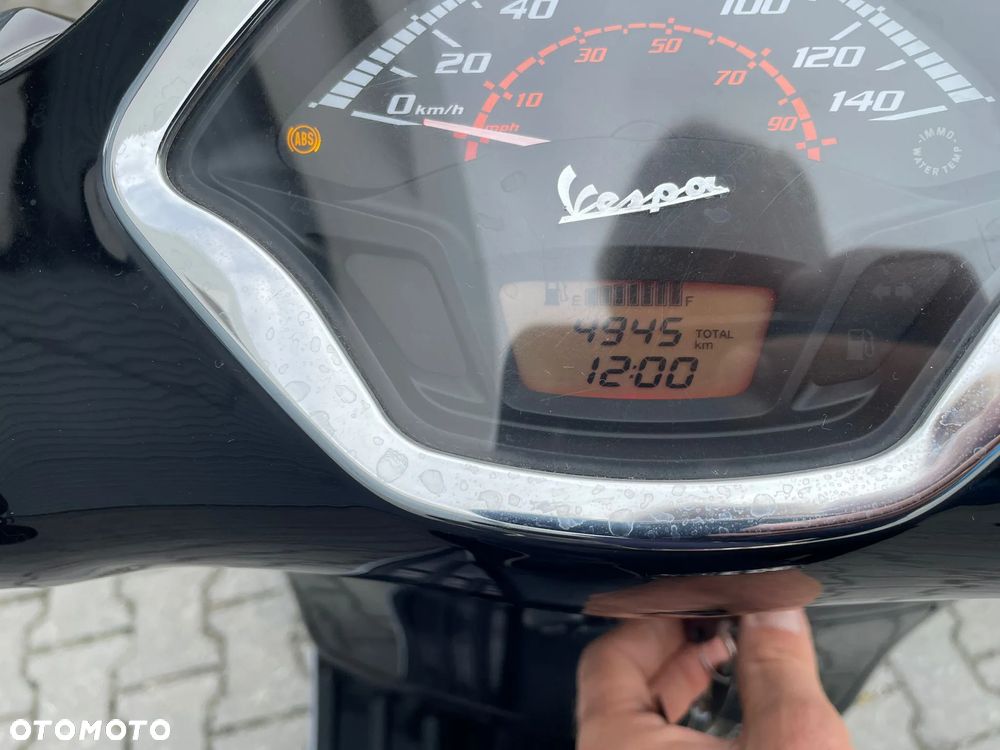 Piaggio Vespa - 8