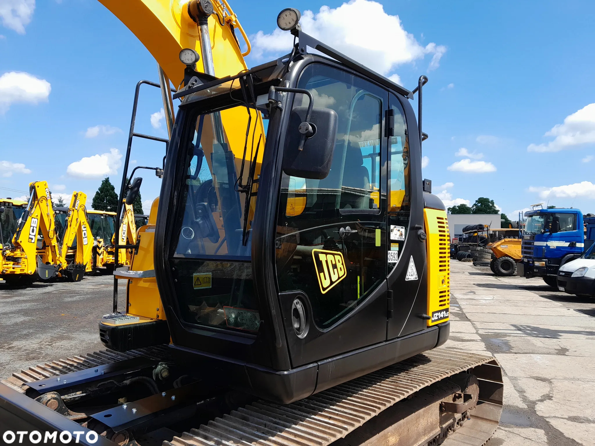 JCB JZ 141 LC - 18