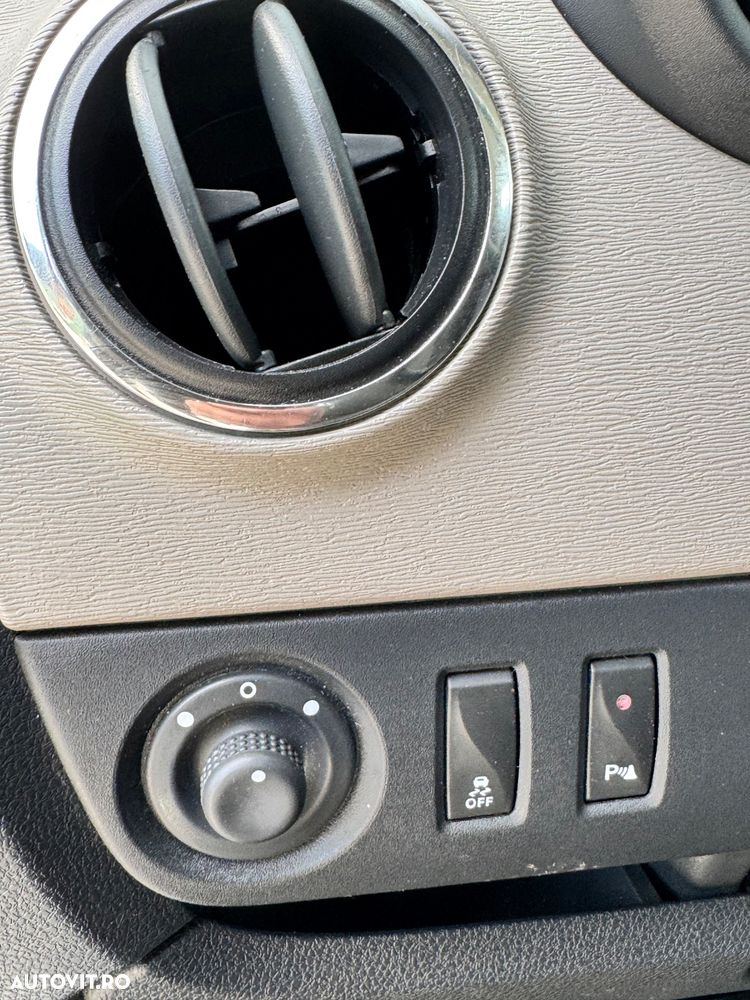 Dacia Lodgy TCe 115 Prestige - 11