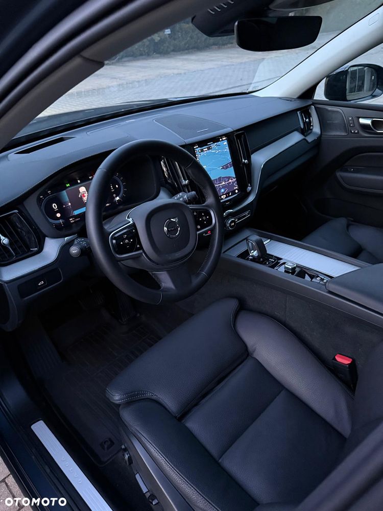 Volvo XC 60 B5 B AWD Ultra Dark - 10