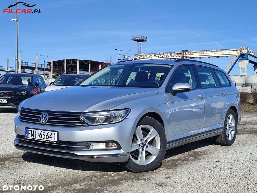 Volkswagen Passat - 2