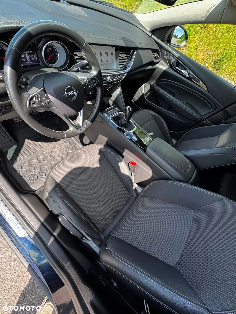 Opel Insignia 1.5 T Elite S&S - 15