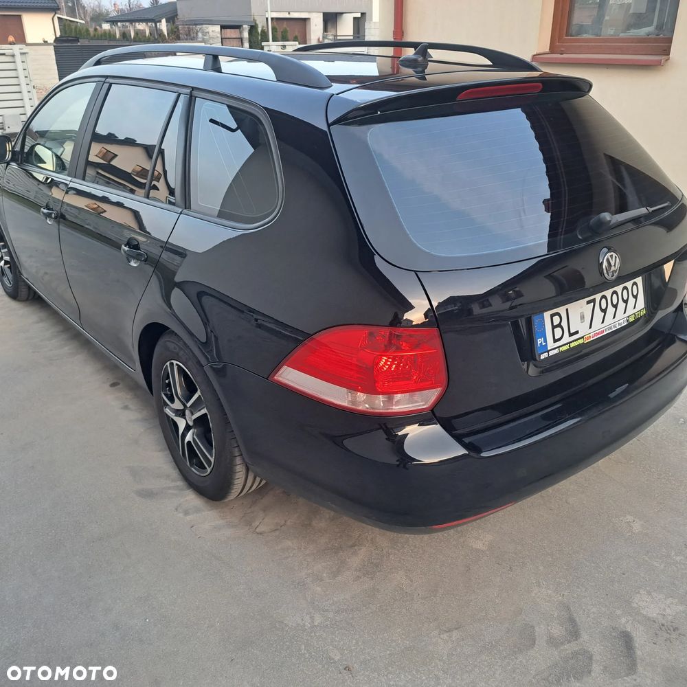 Volkswagen Golf - 4