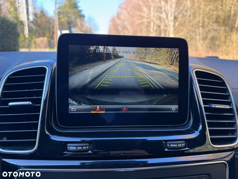 Mercedes-Benz GLE 350 d 4-Matic - 17