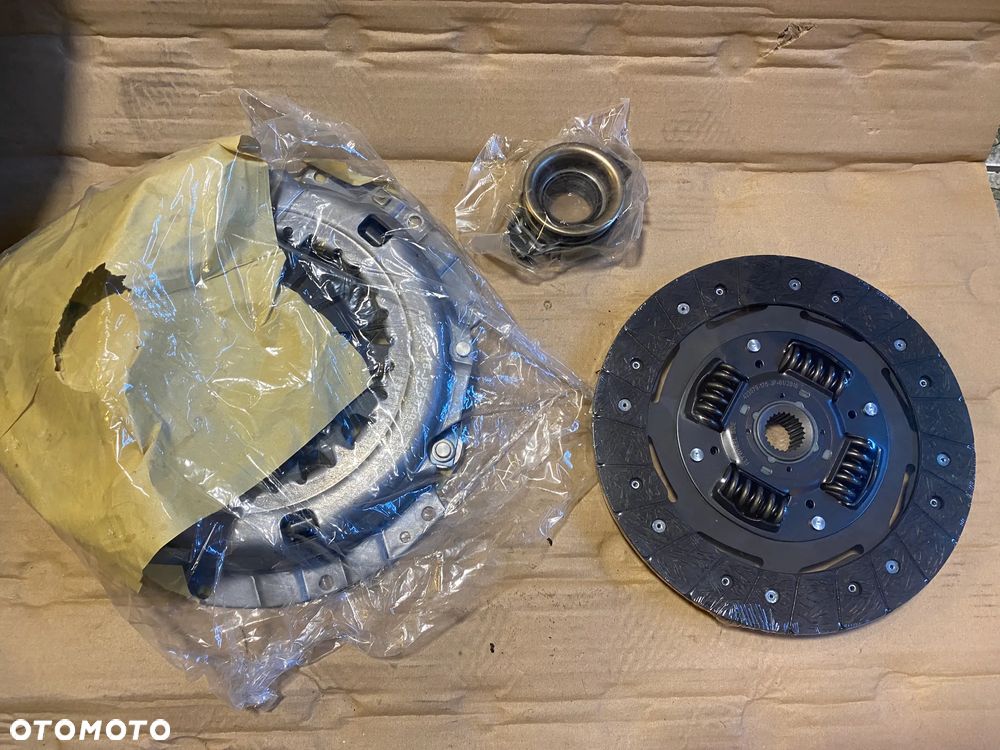 Sprzęgło zestaw sprzęgła Nissan Almera 2.2 DCI KF-175 - 3