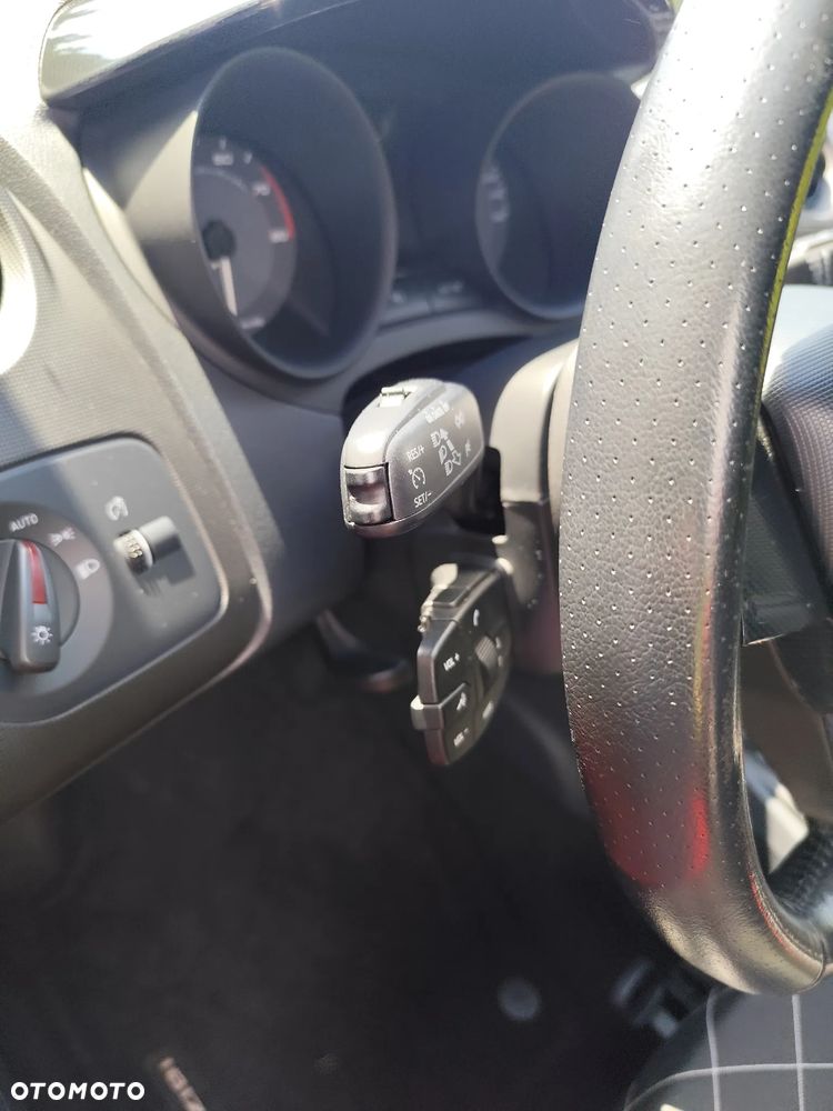 Seat Ibiza SC 1.4 TSI Cupra DSG - 16