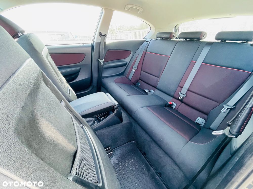 BMW Seria 1 - 8