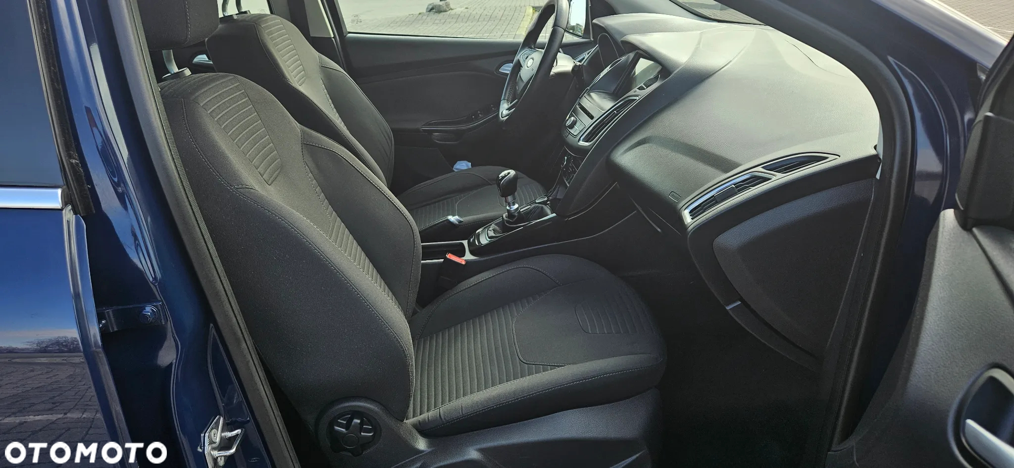 Ford Focus 1.0 EcoBoost Start-Stopp-System Business Edition - 11