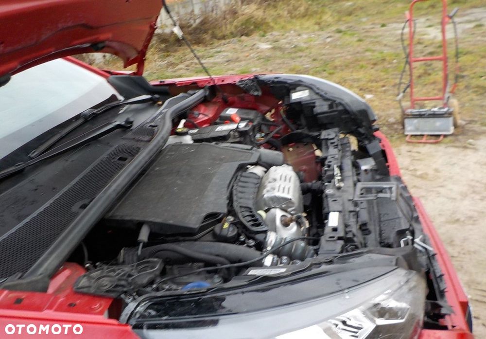 Peugeot 2008 - 5