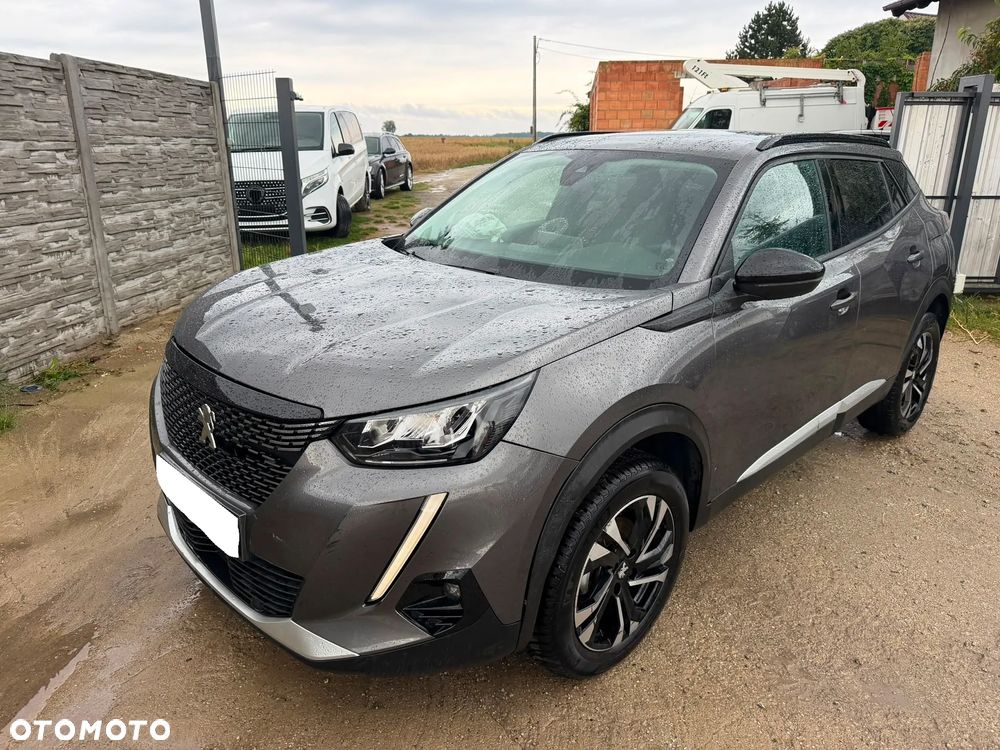 Peugeot 2008 PureTech 130 Allure - 4