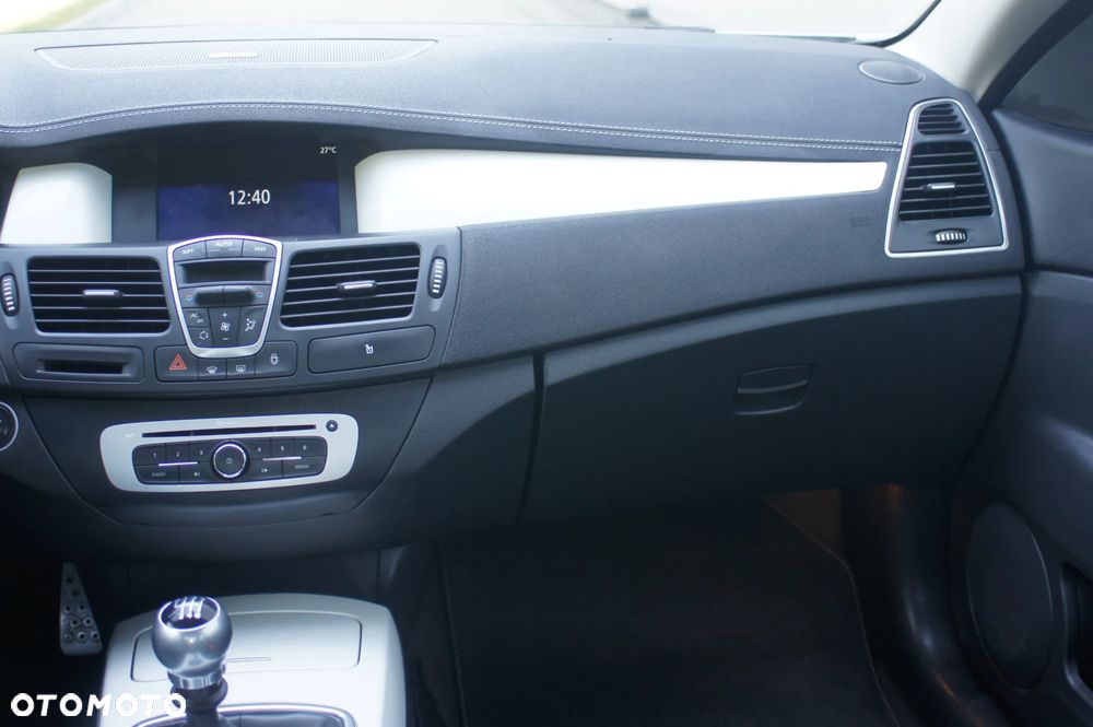 Renault Laguna dCi 110 FAP Bose Edition - 32