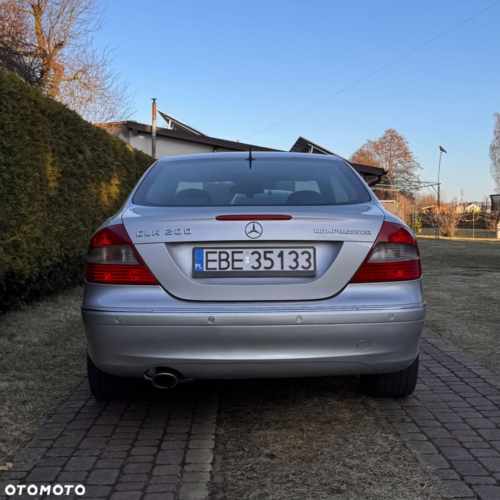 Mercedes-Benz CLK - 7