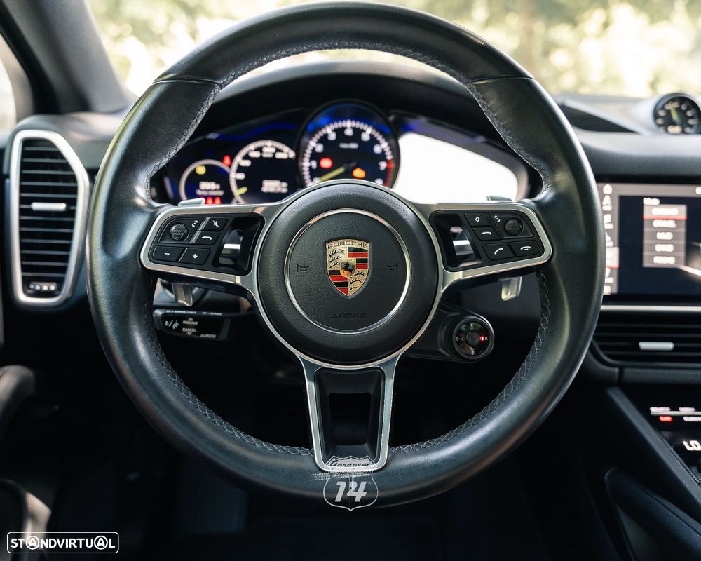 Porsche Cayenne Coupé E-Hybrid - 10